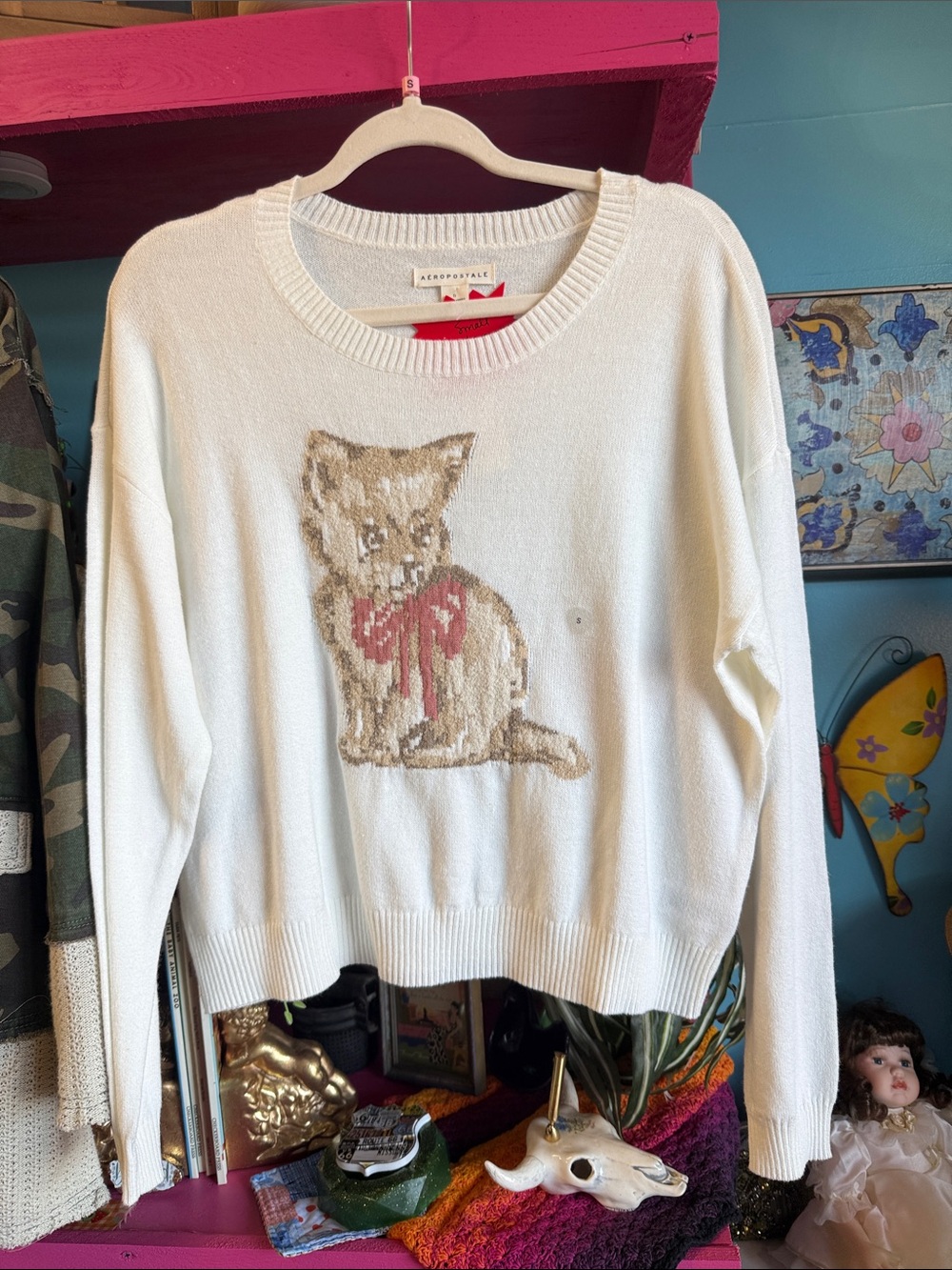 Aeropostale Cream Sweater with Kitten and Red Bow